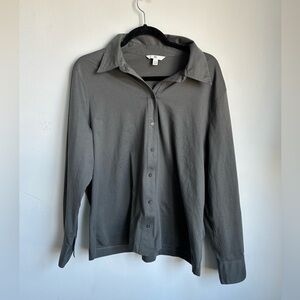 Banana Republic 100% silky cotton button-down long-sleeve shirt